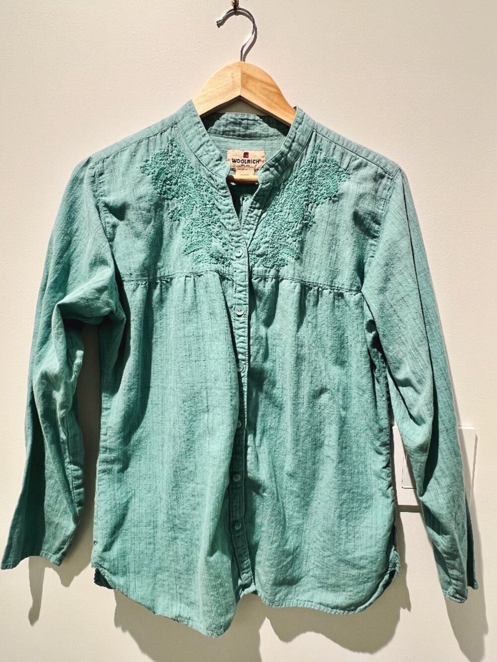 Vintage Woolrich Embroidered Blouse | Teal/Turquoise | Sz L